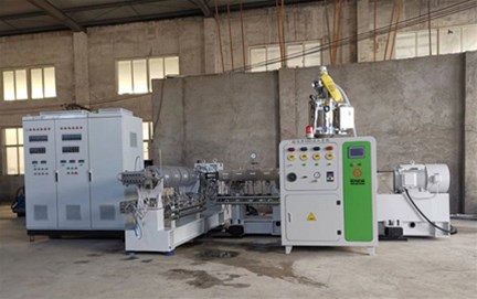 Qingdao University of Science and Technology cooperated with Sunshine Machinery to develop supercritical fluid foaming equipment